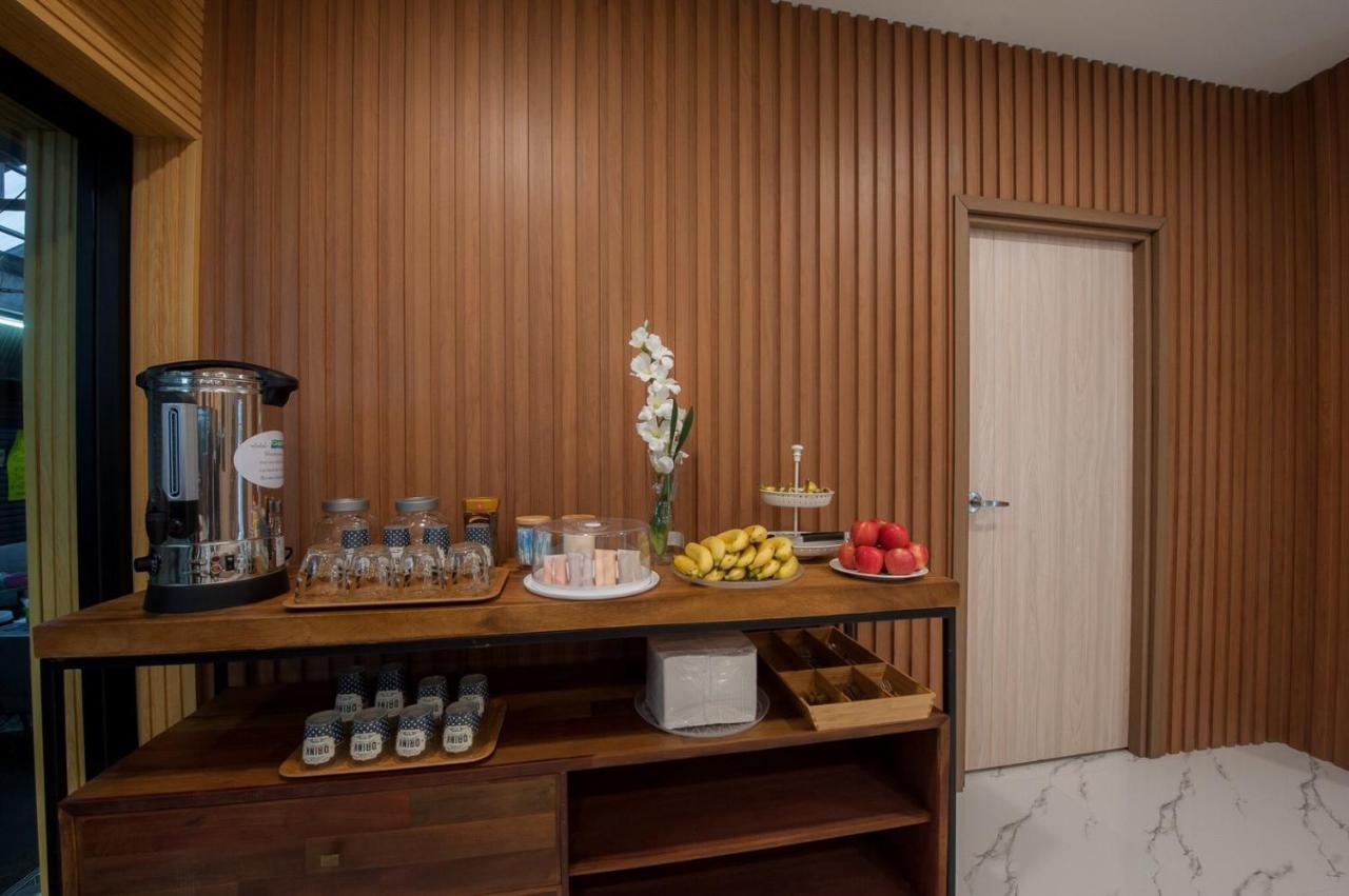 The Moon Night Hotel Бангкок Экстерьер фото